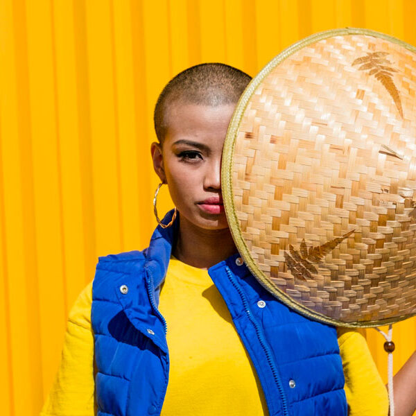yellow-model-banner.jpg yellow-model-banner.jpg